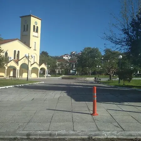Areti 3 * Petalídhion